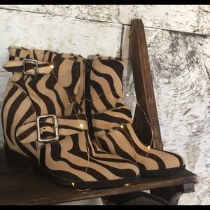 Size 6 Jeffrey Campbell Ibiza Boots